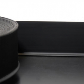 8714 - Flexibele PVC-plint zwart (rollengte 50m) - PVC - 5 x 70 mm (1) (thumbnail)