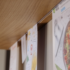 5116_T - Wandplank rond verjongd - TOM gleuf achterkant - Eiken - 30 mm dik (3) (thumbnail)