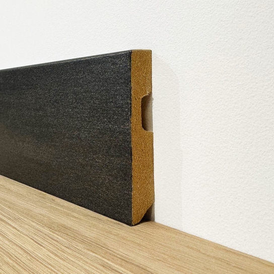 7313 - Gladde plint - Metal Steel - MDF fineer/folie - 14 x 80 mm (1)