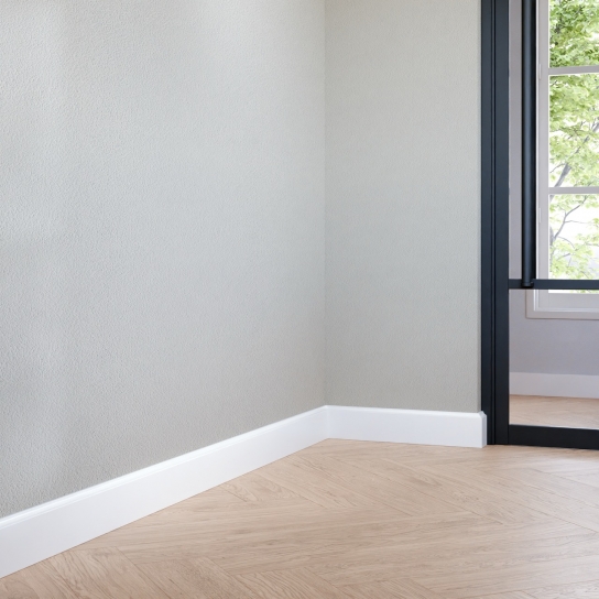 0167 - Strato plint  - MDF v313  - 15 x 120 mm (2)