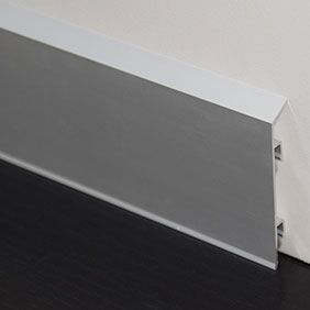 Huiskamer Terugroepen bedreiging 5403 - Aluminium plint - Aluminium onbewerkt - 10 x 70 mm - online kopen -