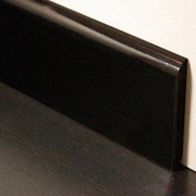 het kan Verleiden Hoogland 8613 - PVC-plint semi-gloss zwart - PVC - 9 x 75 mm - online kopen -