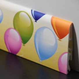 Plintenfabriek | Kinderplint met ballonnenprint - eenvoudig online bestellen